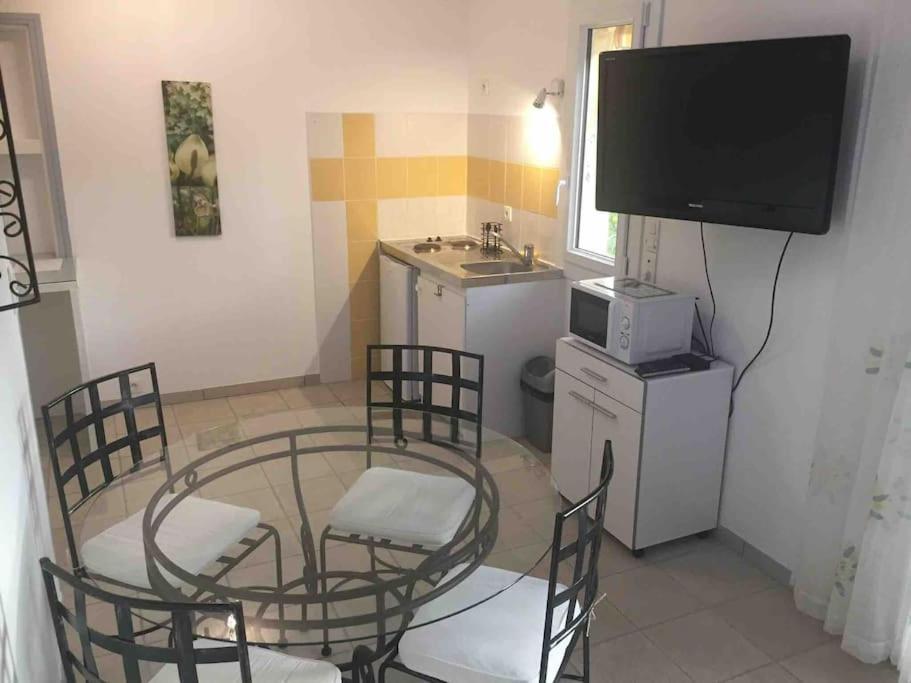 « Chez Nath Et Chris » Apartment Saint-Andre-de-Cubzac Exterior photo